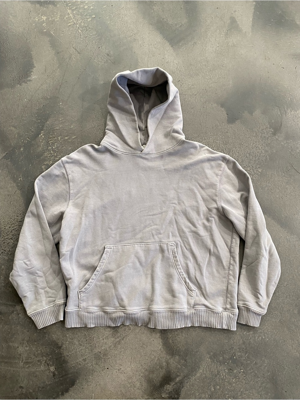 Elwood Core Hoodie Light Gray Sz M Men’s 
May A-1)
